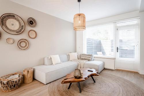 Marley s Beachhouse Luxury Apartment with garden — 4-Star Luxury Hotel in Zandvoort, Netherlands