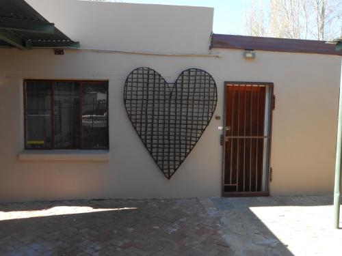 Wilreco self carting 2 bedroom flat. — 4-Star Luxury Hotel in Bloemfontein, South Africa