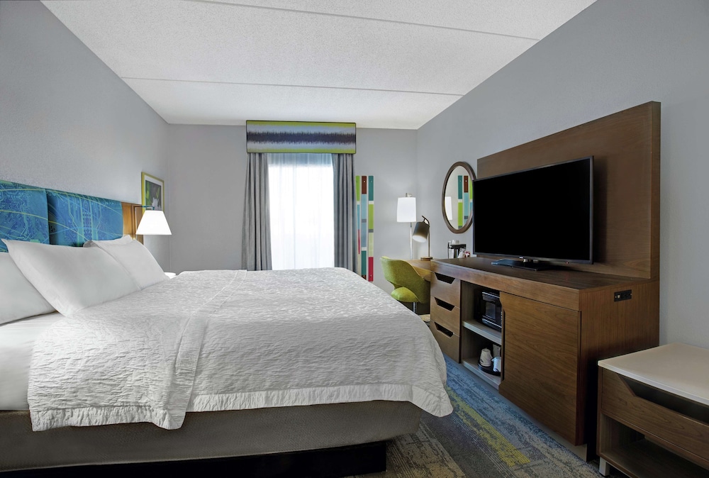 Hampton Inn & Suites Augusta West - photo 13