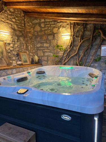 Domus Fontis Pescaia in Spoleto, Italy