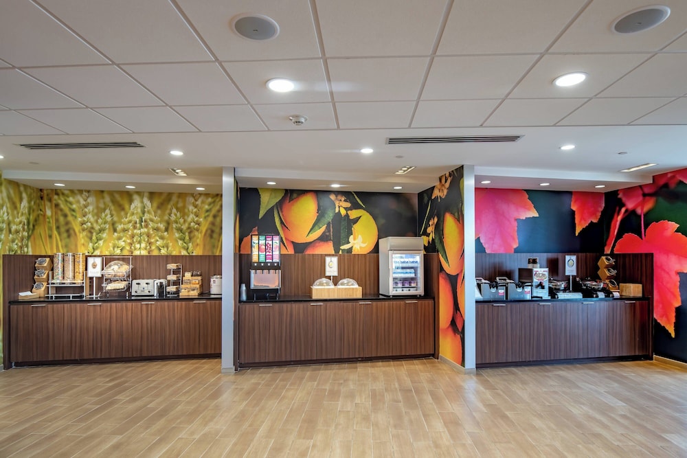 Fairfield Inn & Suites by Marriott Terrell - photo 22