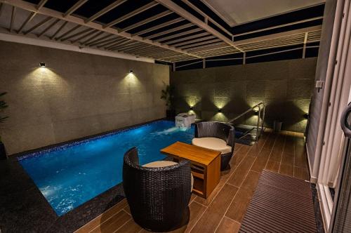 S R Luxury Stays in Mysore, India