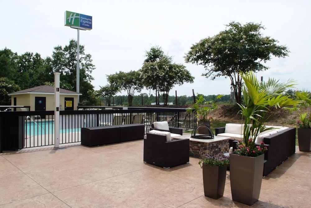 Holiday Inn Express Hotel & Suites Blythewood by IHG - photo 25