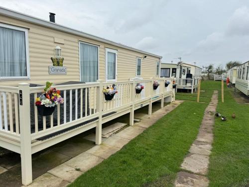 6 Berth Static Caravan Golden Palm Resort Chapel St Leonard’s in Chapel Saint Leonards, United Kingdom