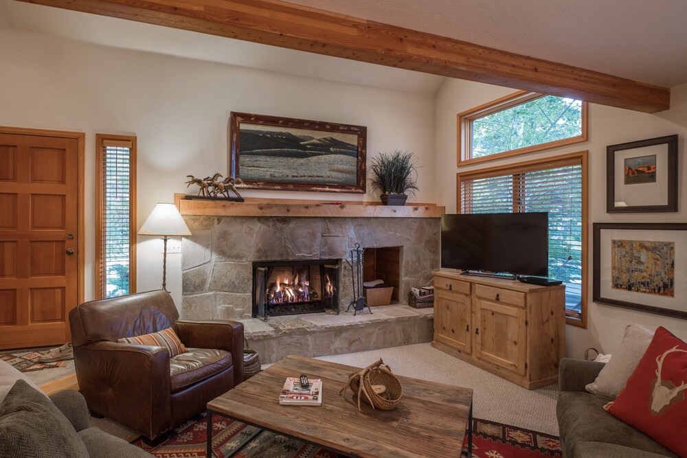 Abode in Deer Lake Village at Deer Valley - photo 13