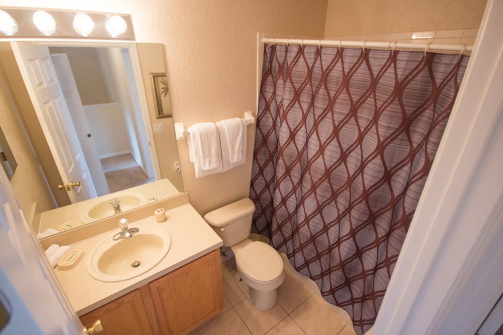 Maria's Regal Palms Resort Townhouse - photo 9