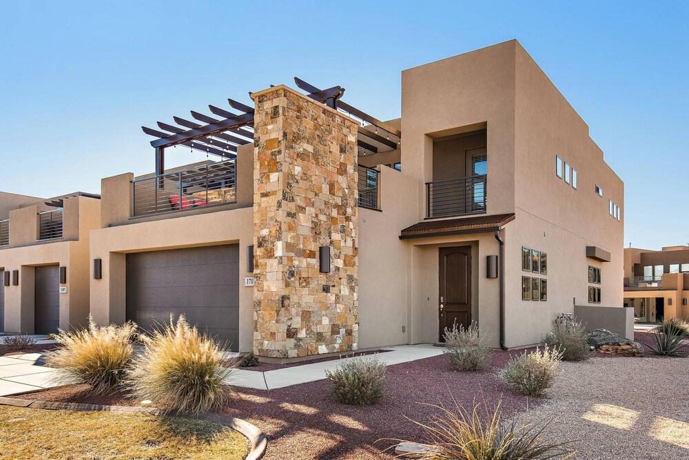 Lounging at the Ledges in Hurricane, United States