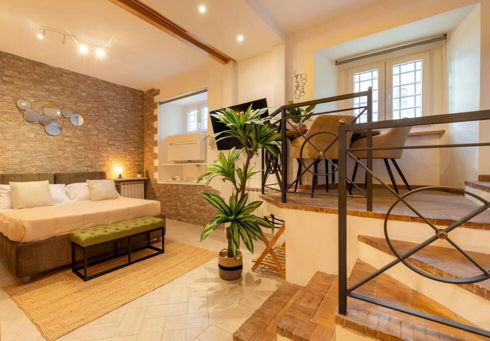 Pearl of Circo Massimo — 4-Star Luxury Hotel in Rome, Italy