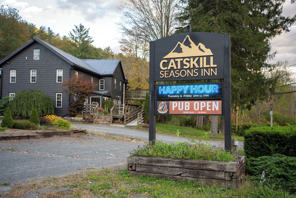Catskill Seasons Inn - photo 104