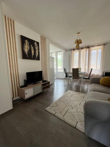 Le Grand Arc Proche Centre Ville in Albertville, France