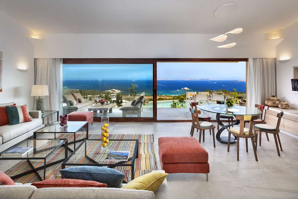 Villette Valle dell'Erica — 5-Star Luxury Hotel in Santa Teresa Gallura, Italy