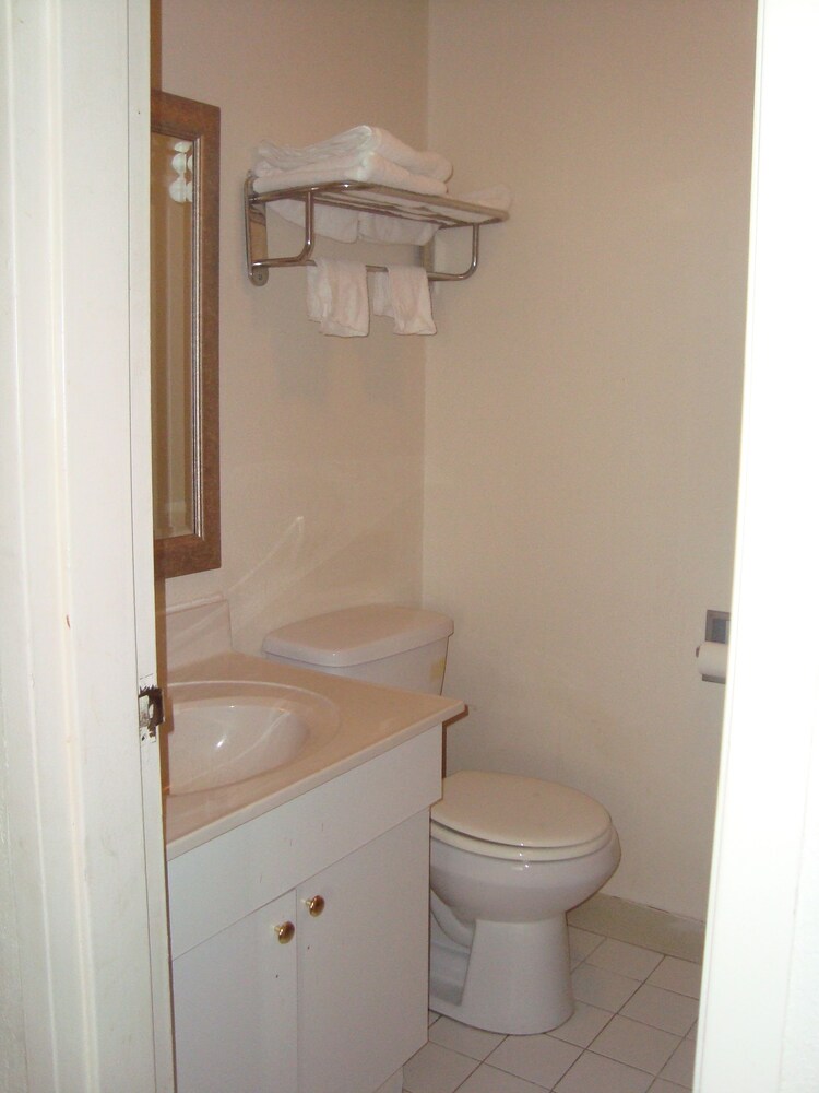 Inn at Monticello - photo 12
