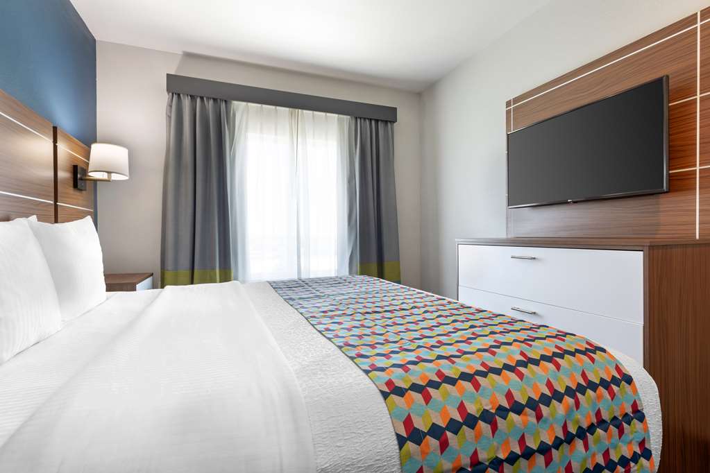Best Western Plus Medical Center - photo 24