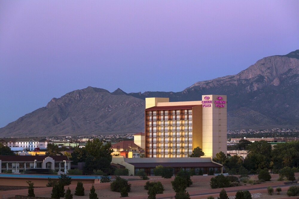 Crowne Plaza Albuquerque by IHG — hotel in Albuquerque