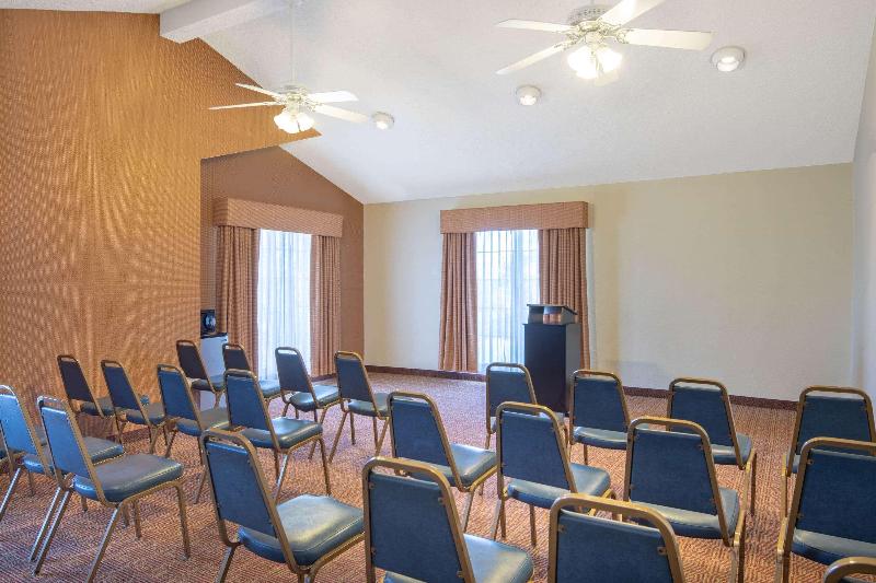 Baymont Inn and Suites MariettaAtlanta North - photo 25