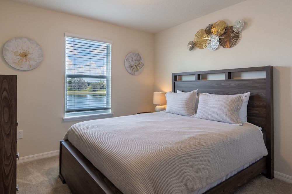 7155oml solterra Resort 5 Bedroom Townhouse by RedAwning - photo 8