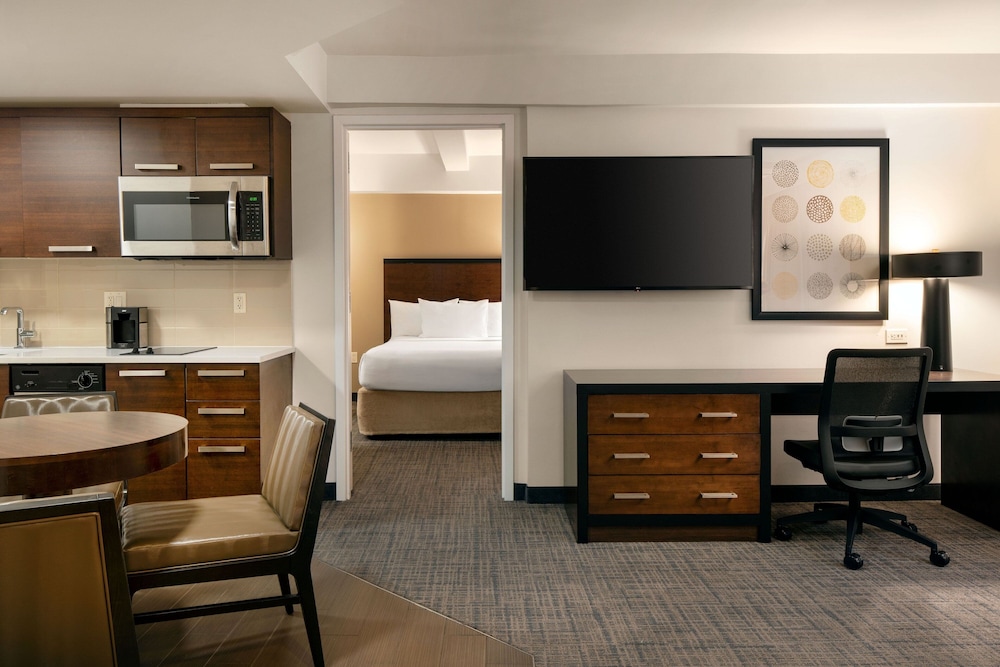 Residence Inn by Marriott New York Manhattan Midtown East - photo 22