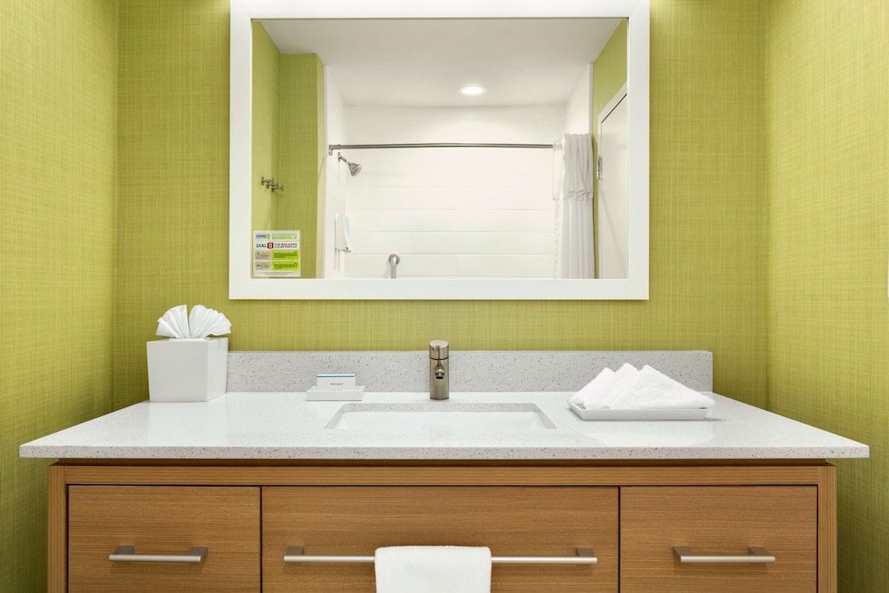 Home2 Suites by Hilton Shenandoah The Woodlands - photo 21