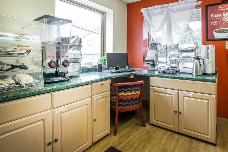 Econo Lodge — hotel in Fort Lee