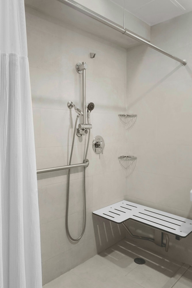 Fairfield Inn & Suites by Marriott New York Manhattan Chelsea - photo 13