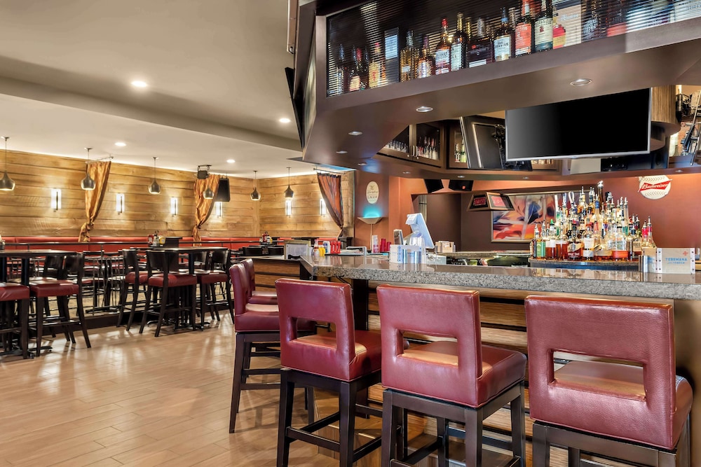 Best Western Newport Inn - photo 42
