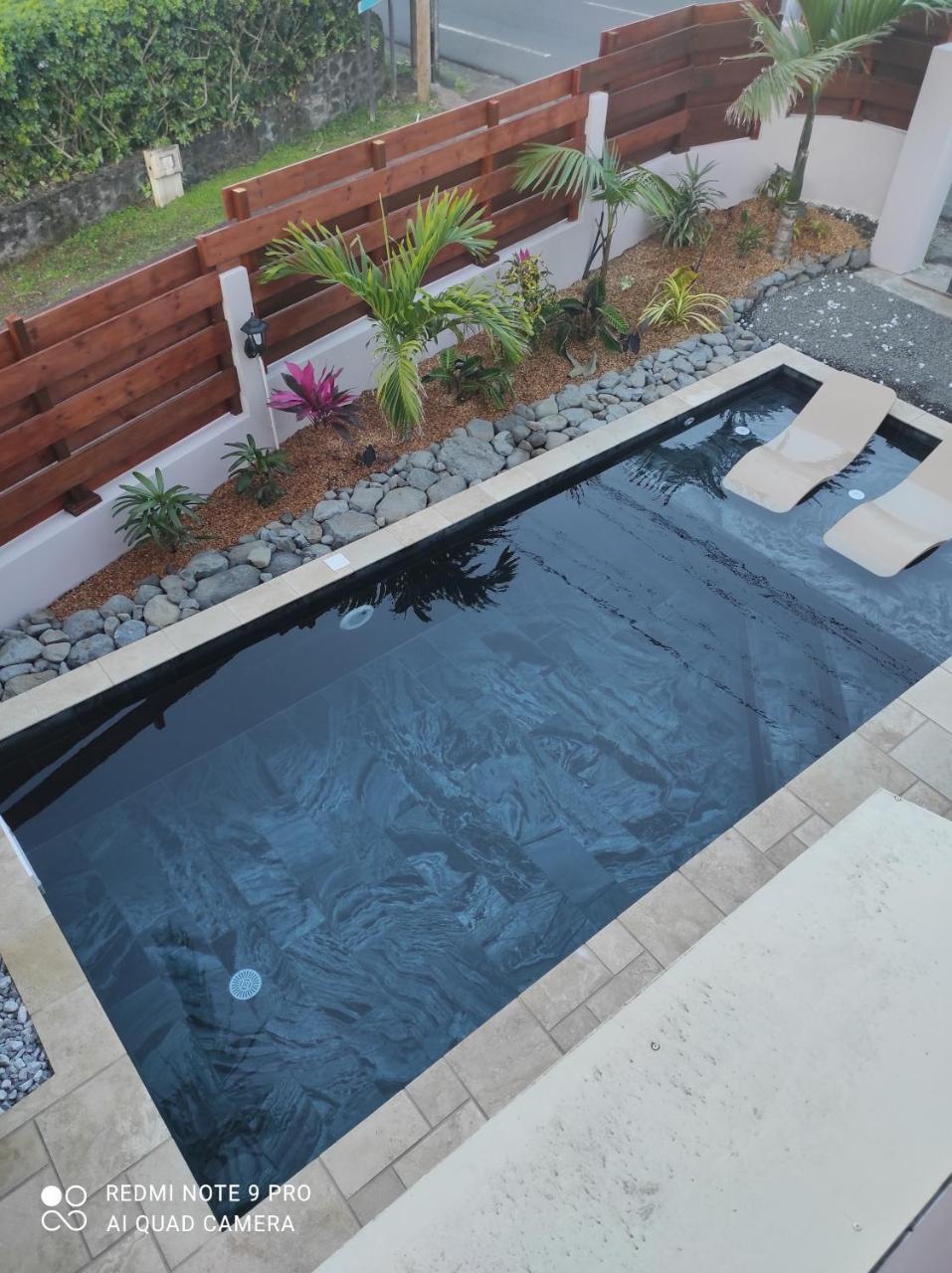 Les caze de la mer cassée avec piscine in Saint-Philippe, Réunion