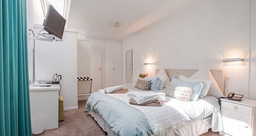 Dunkley House