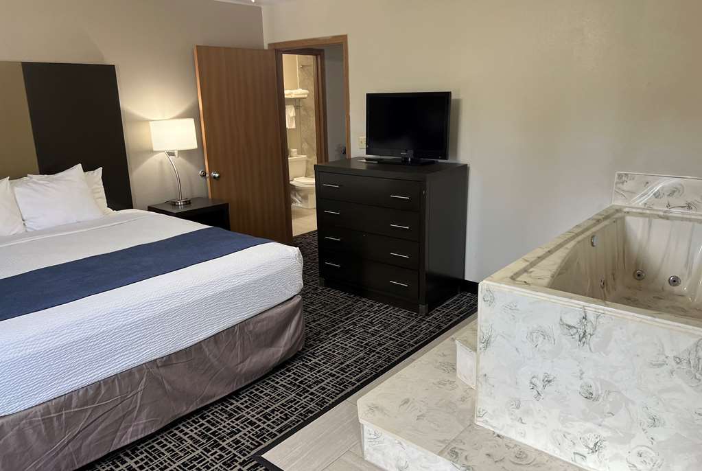Days Inn by Wyndham Grove - photo 11