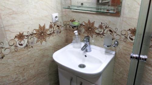 Comfortable studio apartment near the metro station