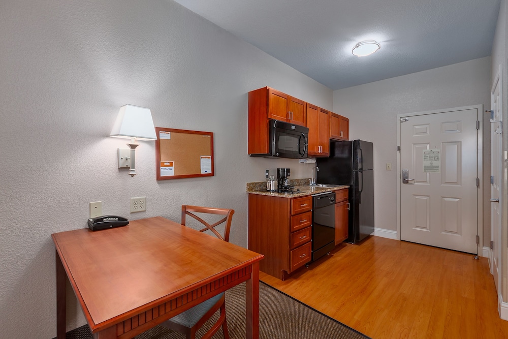 Candlewood Suites Decatur Medical Center by IHG - photo 7