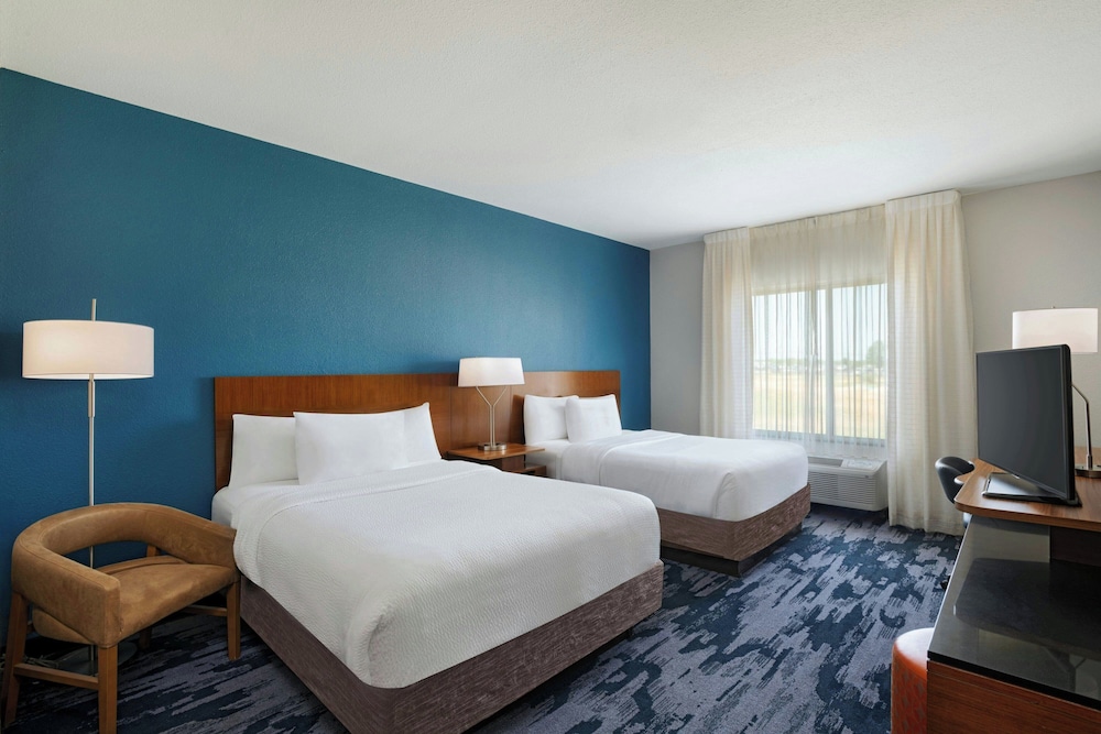 Fairfield Inn & Suites Fredericksburg - photo 17