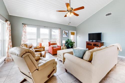 Turtle Cove in Dauphin Island, United States