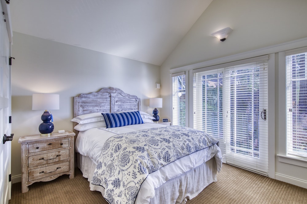 The Inn at Pleasant Beach - photo 20