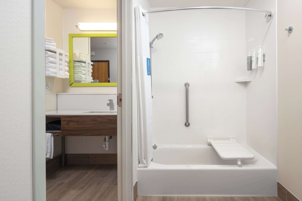 Hampton Inn Kalispell - photo 55