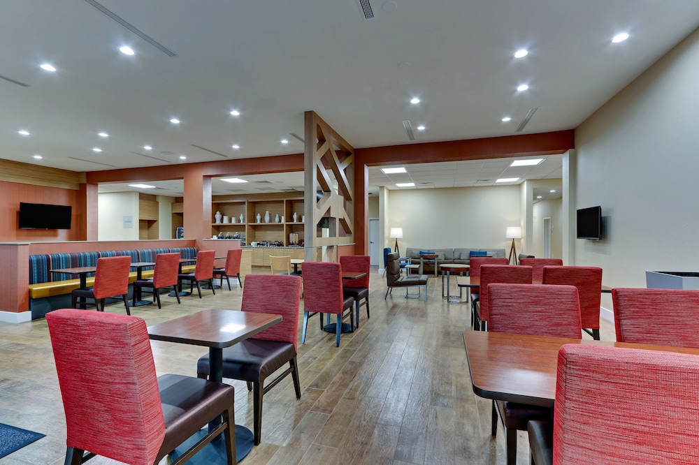 TownePlace Suites by Marriott Houston Northwest Beltway 8 - photo 48