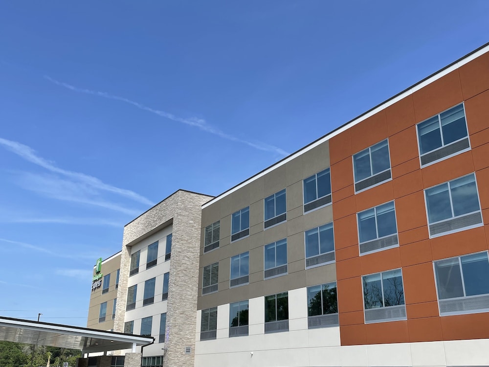 Holiday Inn Express Starke by IHG - photo 50