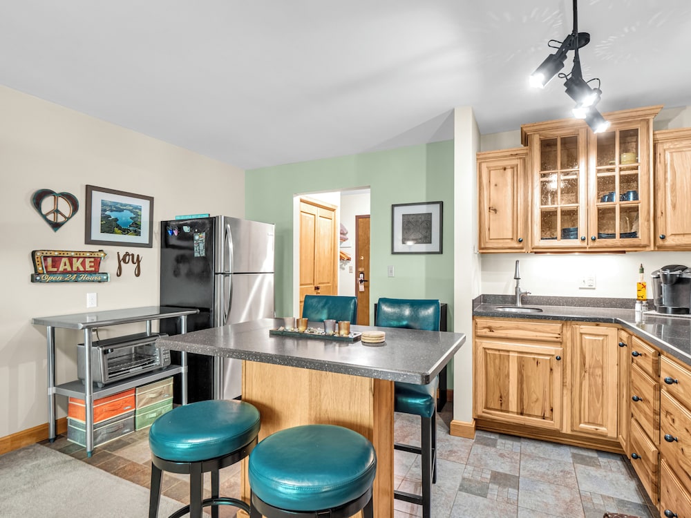 Victorian Inn Elkhart Lake Wisconsin - photo 39