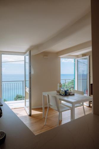 Ca Madina apartment with sea view — 4-Star Luxury Hotel in Genoa, Italy