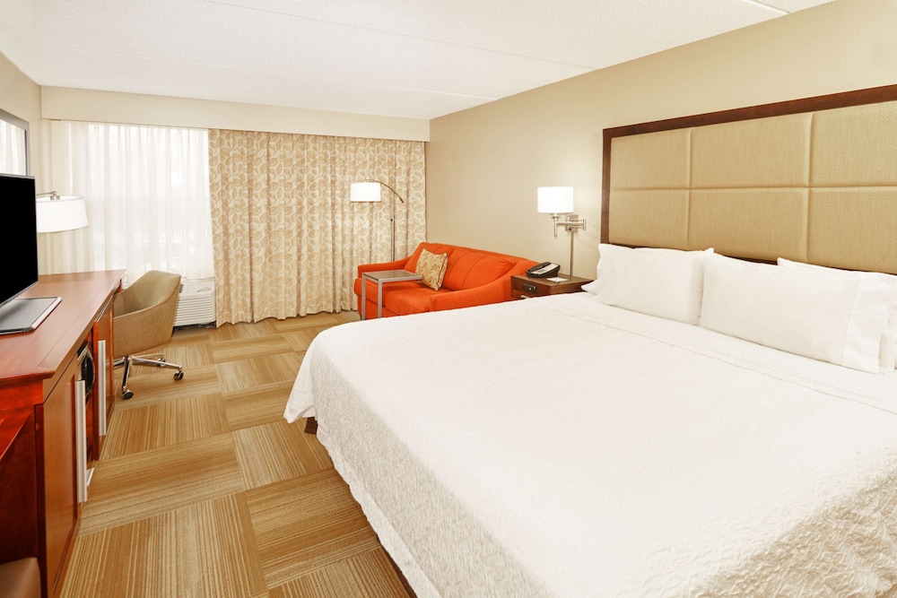 Hampton Inn Lafayette - photo 18