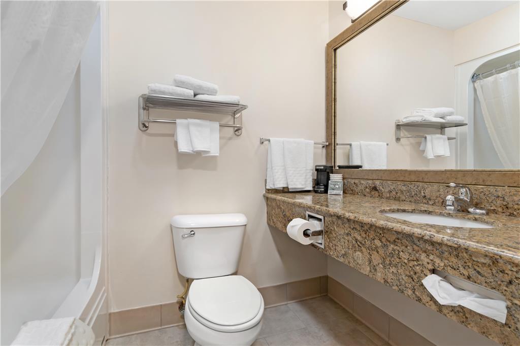 Best Western Brookfield - photo 41