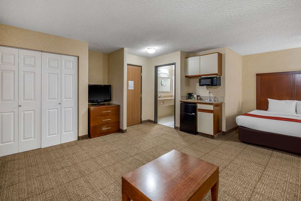 Comfort Inn Denver Southeast Area - photo 24