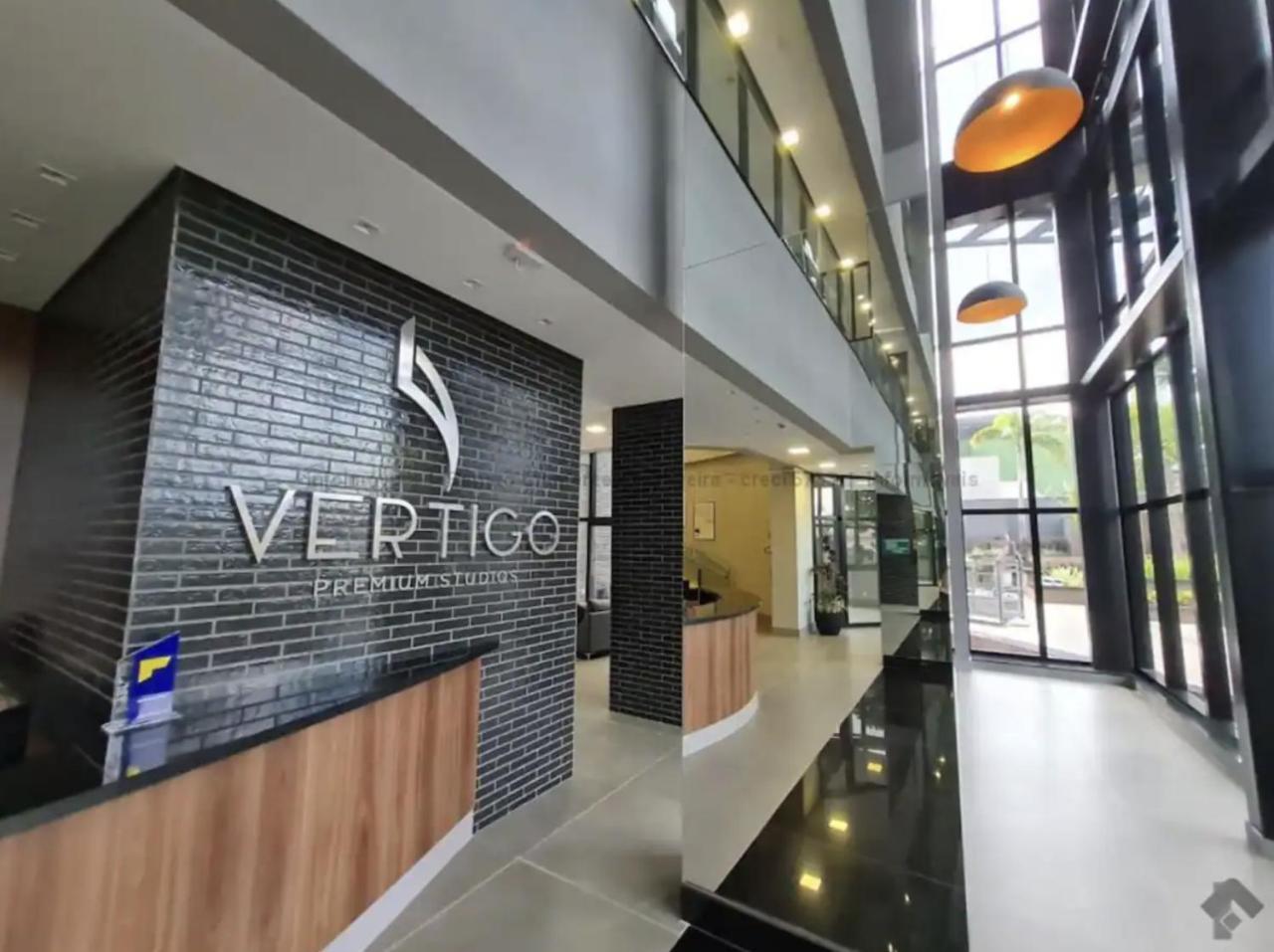 Estúdio Completo com Linda Vista no Ed. Vertigo — 4-Star Luxury Hotel in Campo Grande, Brasil