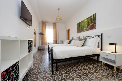 YCH Luminoso appartamento per 8 pax — 4-Star Luxury Hotel in Rome, Italy