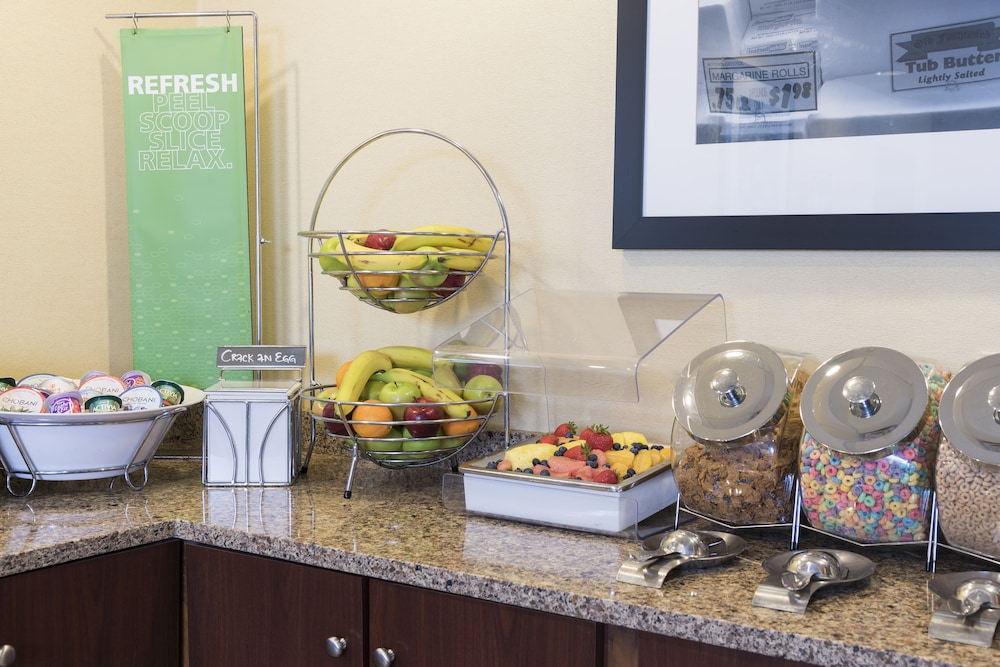 Hampton Inn Cincinnati Airport South - photo 32