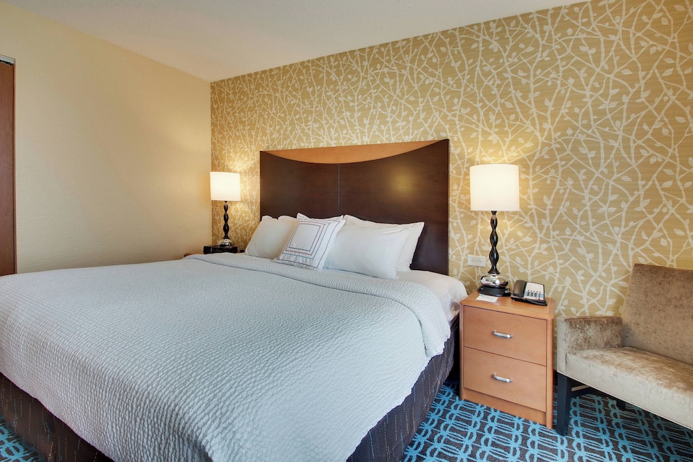 Fairfield Inn & Suites by Marriott Ottawa Starved Rock Area - photo 17