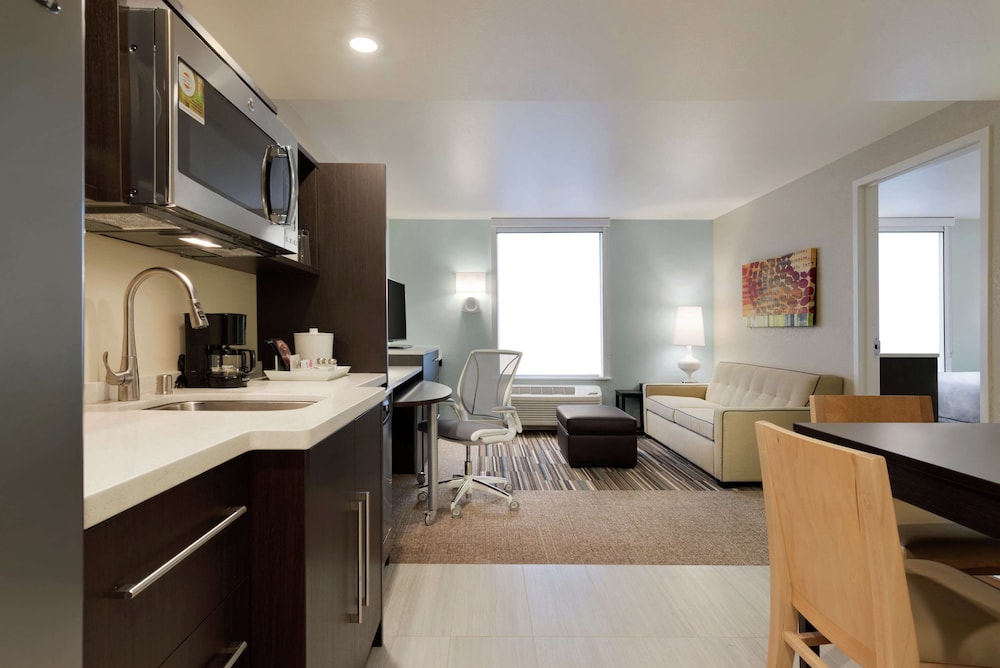 Home2 Suites by Hilton Anchorage Midtown - photo 23