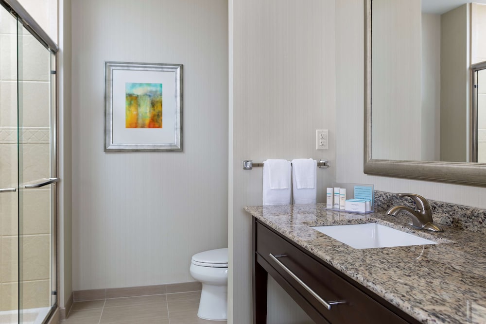 Hampton Inn & Suites Philadelphia Montgomeryville - photo 12