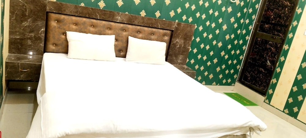Hotel Balaji Palace Ayodhya — Ajodhya — photo 5