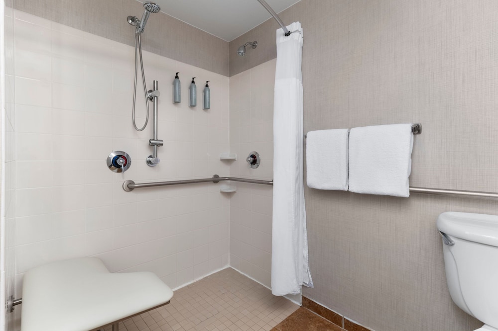 Residence Inn by Marriott Neptune at Gateway Center - photo 8
