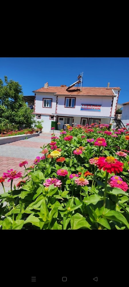 Yesilhan Pansiyon — Yesilova